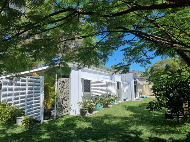 2 Lyrebird Lane, Bongaree, Qld 4507 Property Details