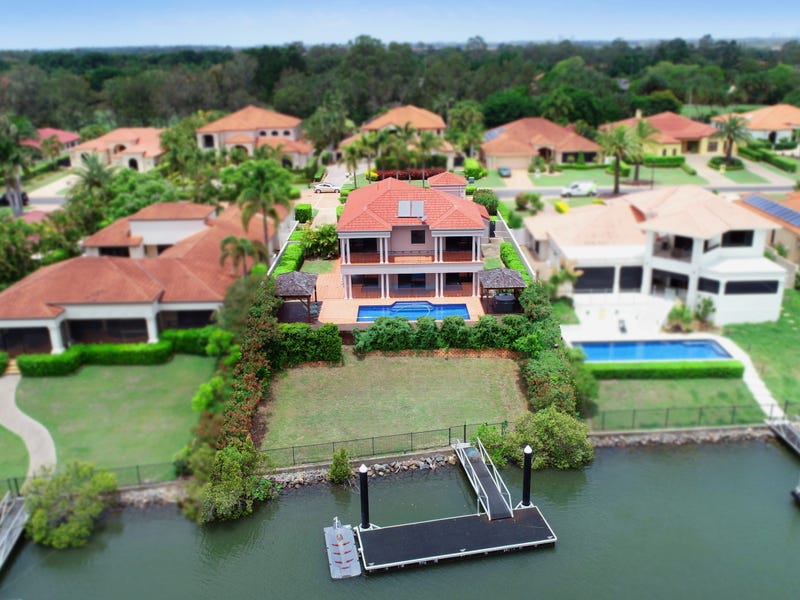 3138 Riverleigh Drive, Hope Island, QLD 4212