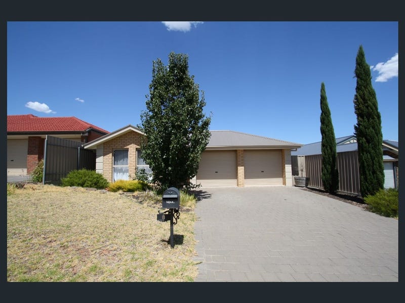 8 Hampshire Drive Craigmore SA 5114 Realestate Com Au   Main 