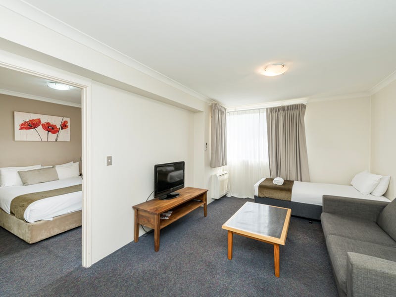 Real Estate & Property for Sale in Carlisle, WA 6101 (+1 location) Pg