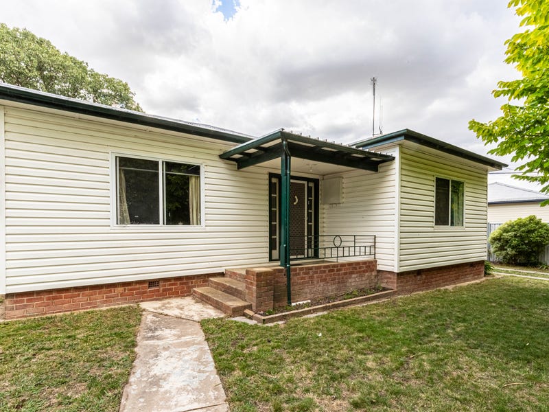 27 Mount Street, Blayney, NSW 2799 Property Details