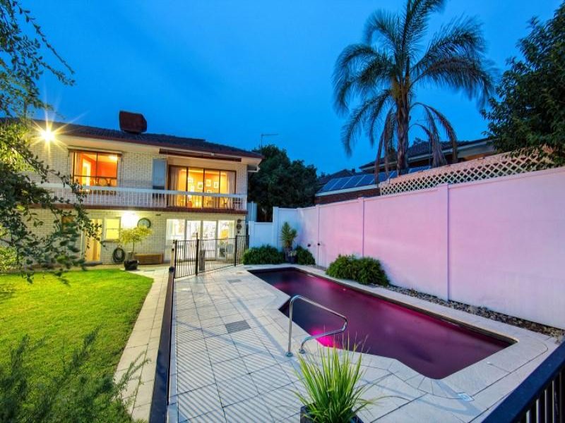 563 Whinray Crescent, Albury, NSW 2640 Property Details