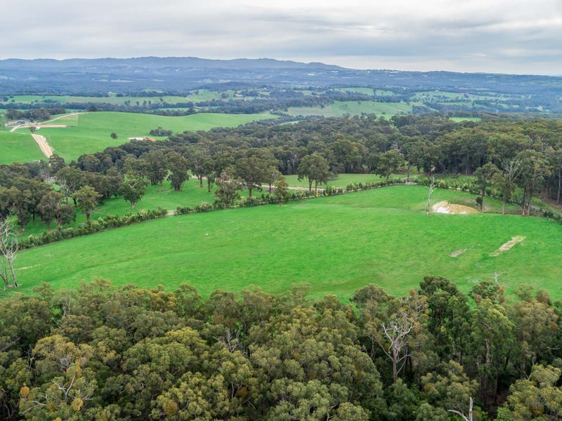 312 Eacotts Road, Yellingbo, Vic 3139 Property Details