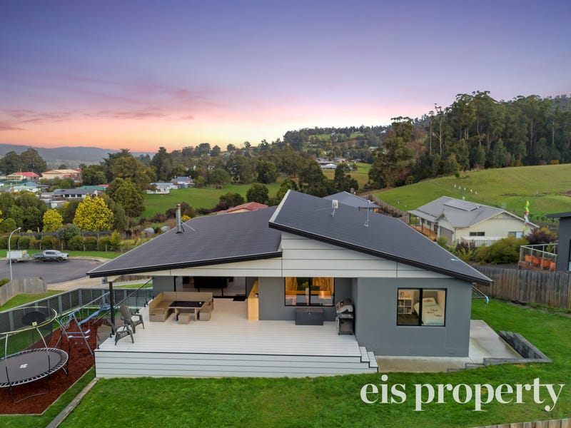 14 Court, Tas 7112 House for Sale