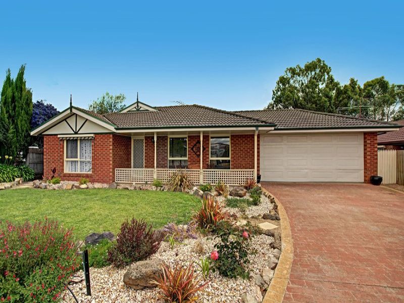 29 COTTAGE CRESCENT, Kilmore, Vic 3764 Property Details