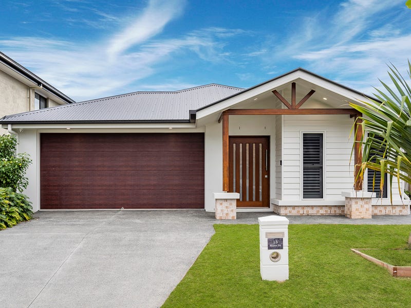 15 Moores Road, Redland Bay, QLD 4165