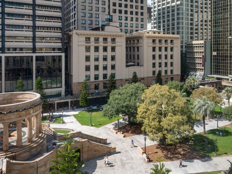 Real Estate & Property for Sale in Brisbane Eastern Region, QLD (+1