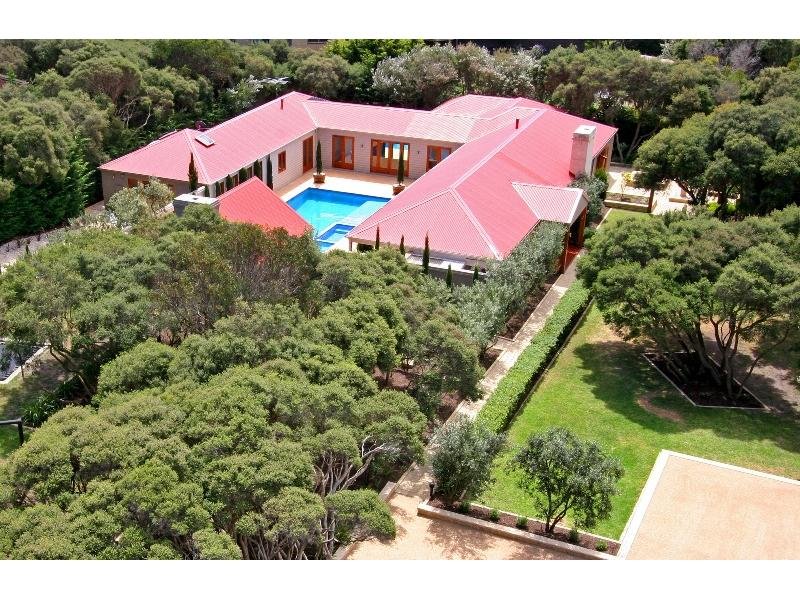 134136 Avon Road, Rye, Vic 3941 Property Details