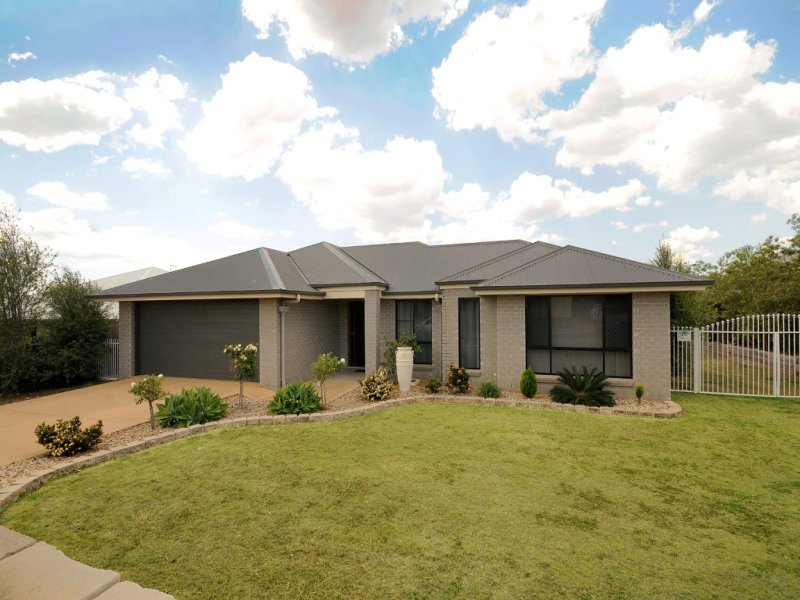 38 Honeyeater Drive, Highfields, Qld 4352 Property Details