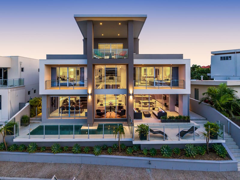 25 Hampton Court, Sovereign Islands, Qld 4216 House for Sale