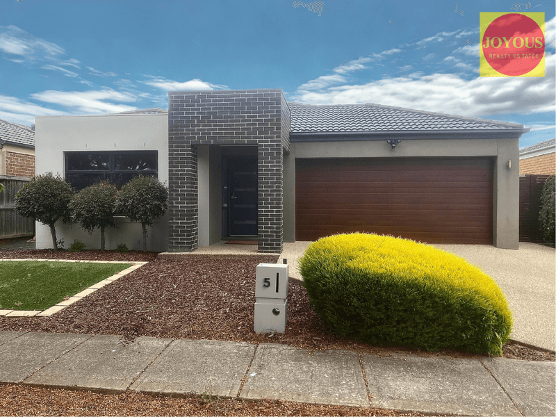 5 Peppers Avenue, Point Cook, VIC 3030 - realestate.com.au