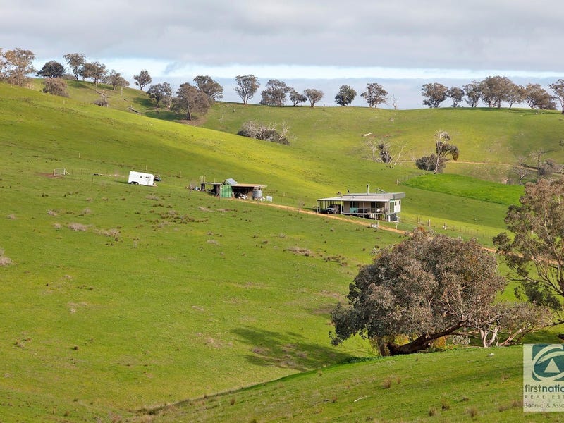 652 Sirls Road, Bethanga, Vic 3691 Property Details