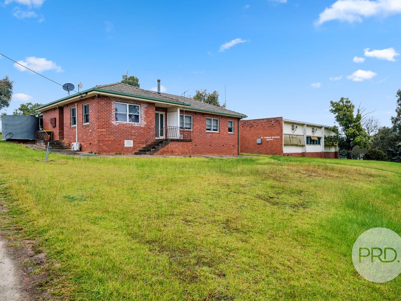 26 Centenary Avenue, Tarcutta, NSW 2652 House for Sale realestate