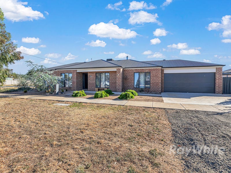 136 Hervey Street, Elmore, Vic 3558 House for Rent