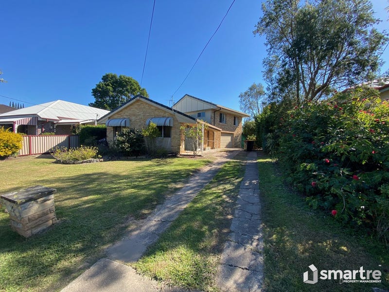 8 Blackheath Road, Oxley, Qld 4075