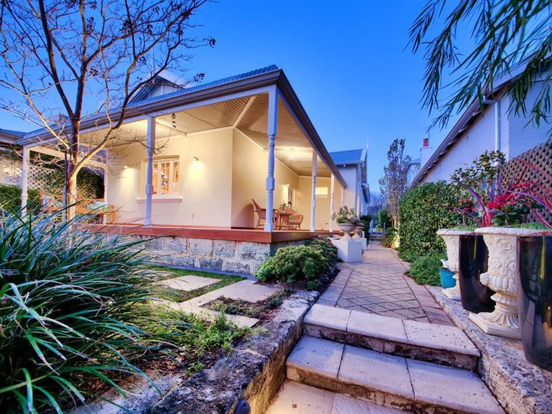 122 Coogee Street, Mount Hawthorn, WA 6016