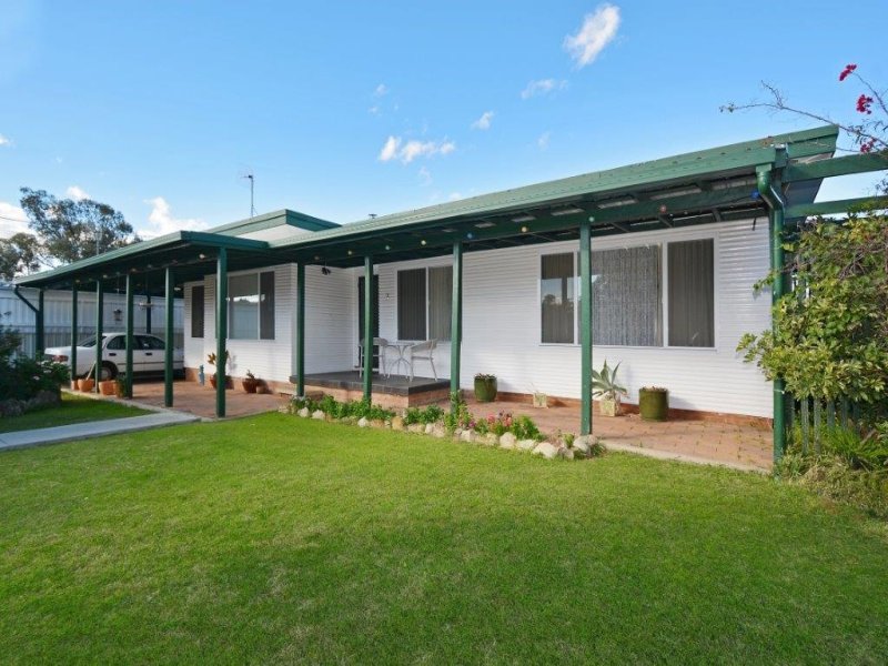 2 Goodwin Road, Gunnedah, NSW 2380 Property Details