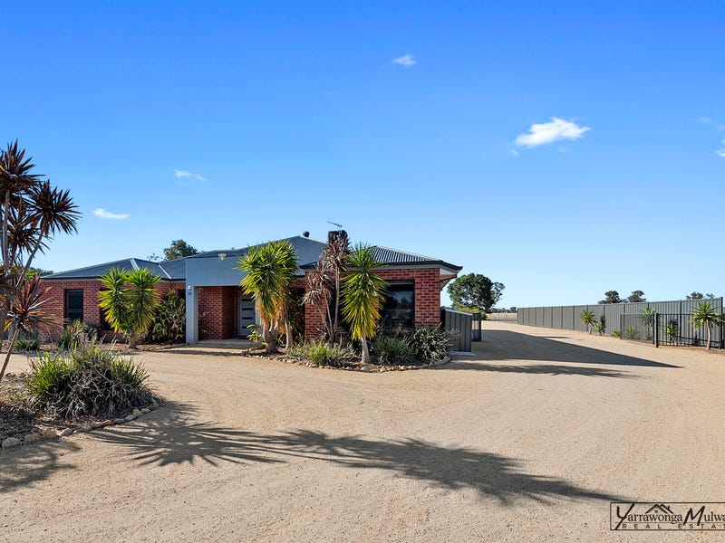 35 Cahills Road, Yarrawonga, Vic 3730 House for Sale