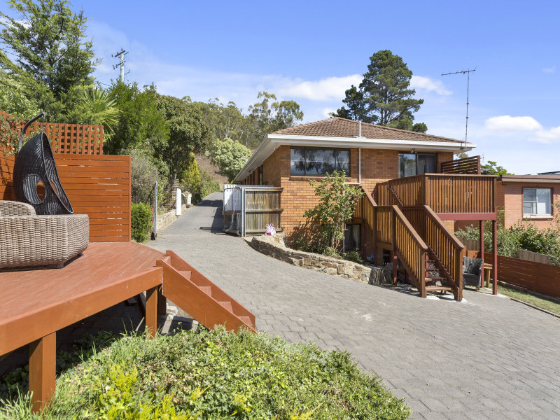 145 Springfield Avenue, West Moonah, TAS 7009