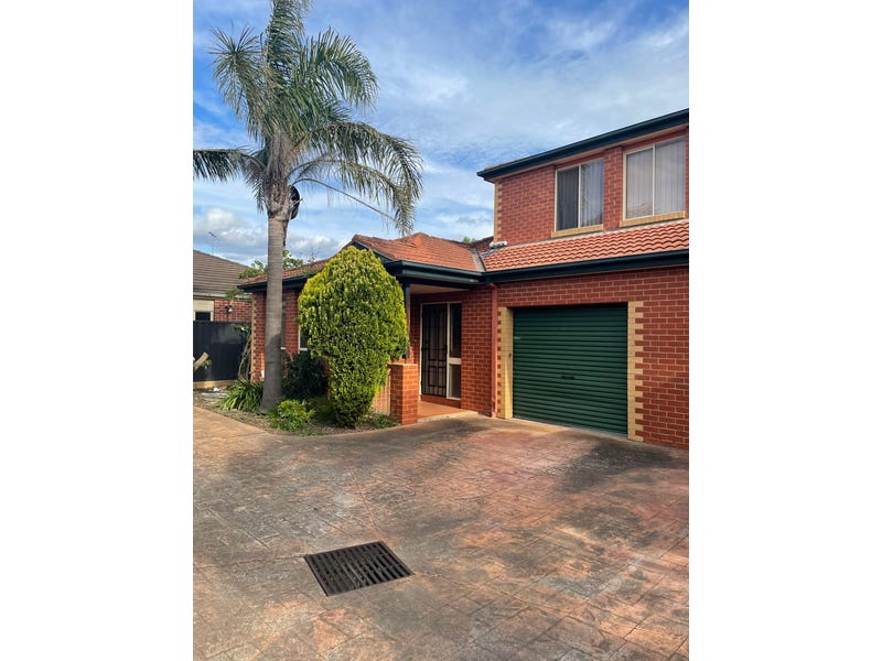 9/24 Barrymore Road, Greenvale, VIC 3059