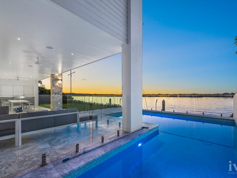 Real Estate & Property for Sale in Broadbeach, QLD 4218 (+3 locations