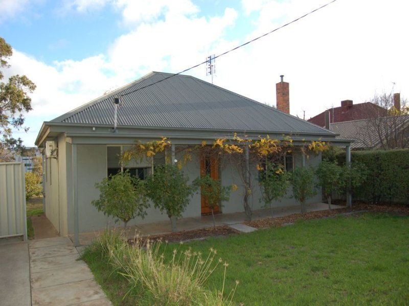 14 Fisher Street, Stawell, VIC 3380