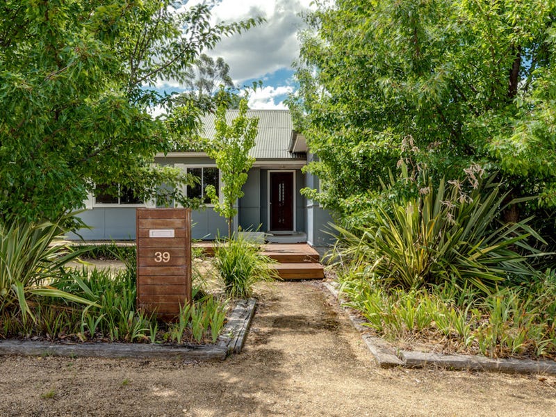 39 Wyatt Street, Goulburn, NSW 2580 Property Details