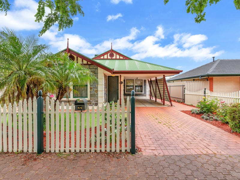 44 Regent Gardens Drive, Oakden, SA 5086 Property Details