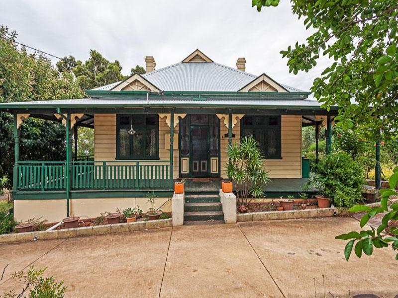 5 Old York Road, Greenmount, WA 6056