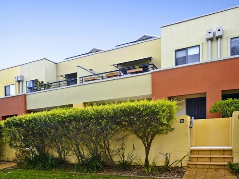 35/15 Begonia St, Pagewood, NSW 2035 Property Details