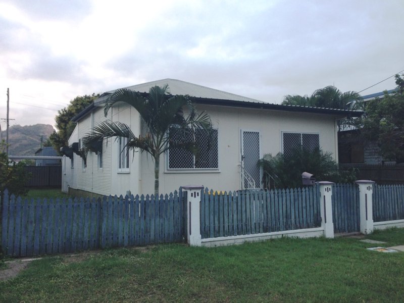 19 Tully Street, South Townsville, QLD 4810