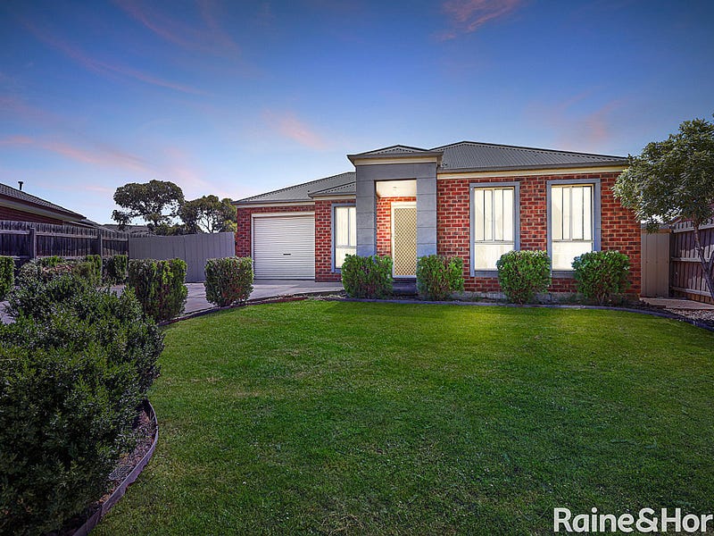 67 Dunvegan Drive, Kurunjang, VIC 3337