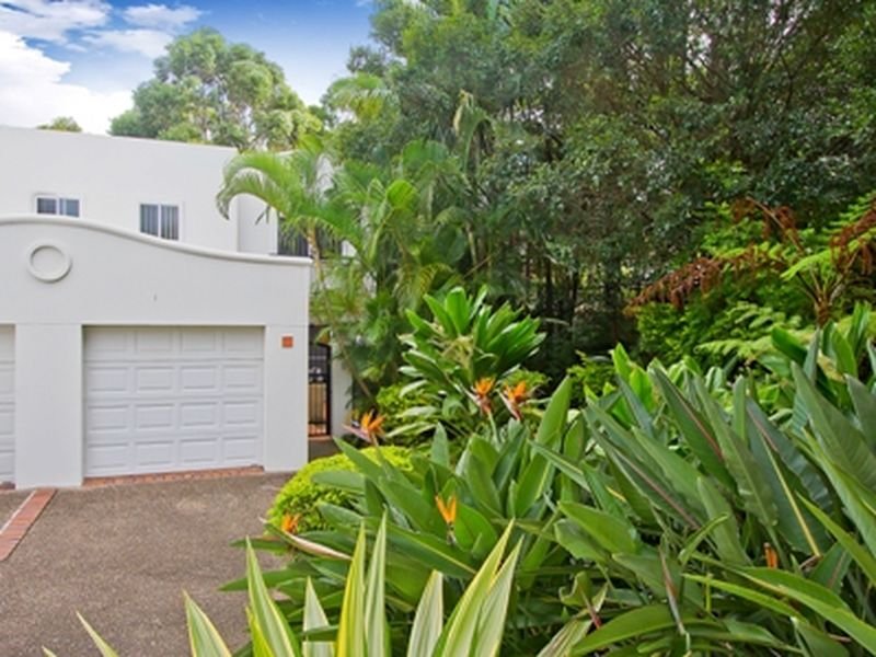1/100 Cotlew St, Southport, Qld 4215 Property Details