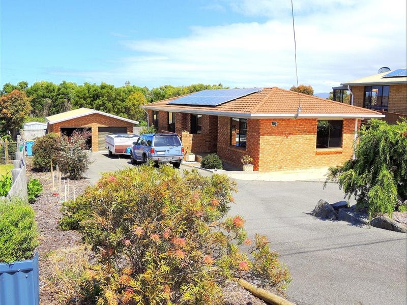 199 Scamander Avenue, Scamander, TAS 7215