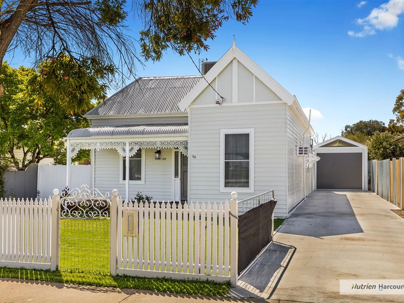 30 Park Road, Kerang, Vic 3579 House for Sale