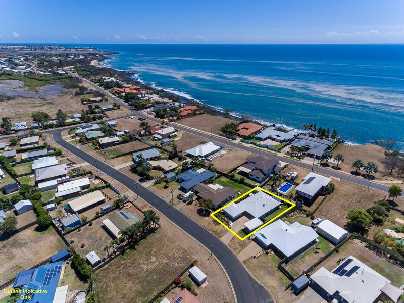 18 Marian Street, Coral Cove, Qld 4670