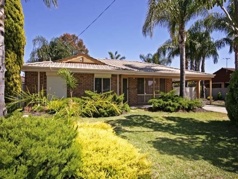 135 Berehaven Avenue, Thornlie, WA 6108 Property Details