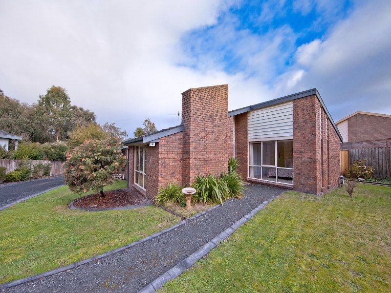 60 Yarralumla Drive, Langwarrin, Vic 3910 Property Details