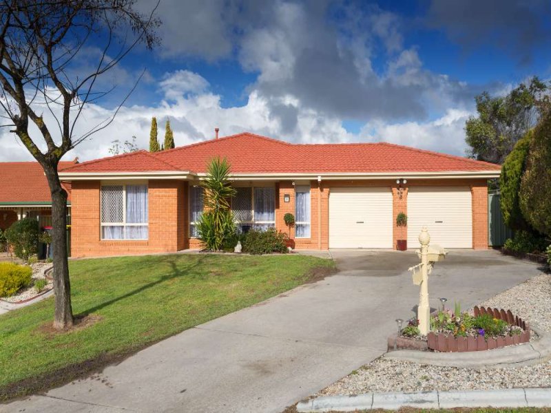 7 Howard Place, Glenroy, NSW 2640 Property Details