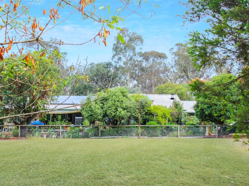 10 Gays Grove, Devon North, VIC 3971