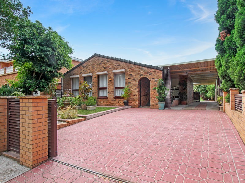 11 Price Street Wetherill Park Nsw 2164 Property Details