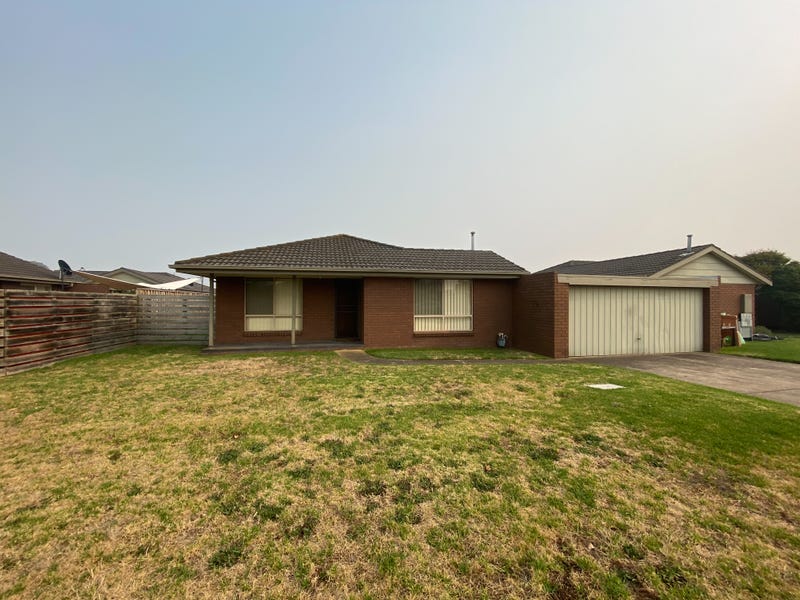 10 Malcolm Drive, Chelsea, VIC 3196