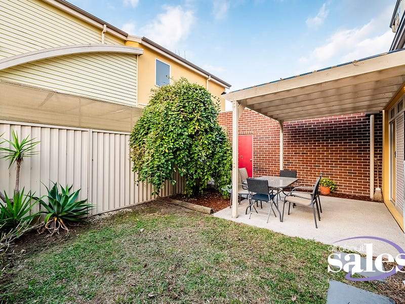 23 Flinders Chase, Pakenham, Vic 3810 Property Details