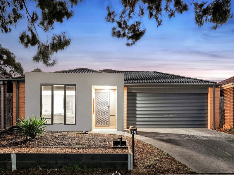 29 Pharaoh Drive, Cranbourne, Vic 3977 - Realestate.com.au