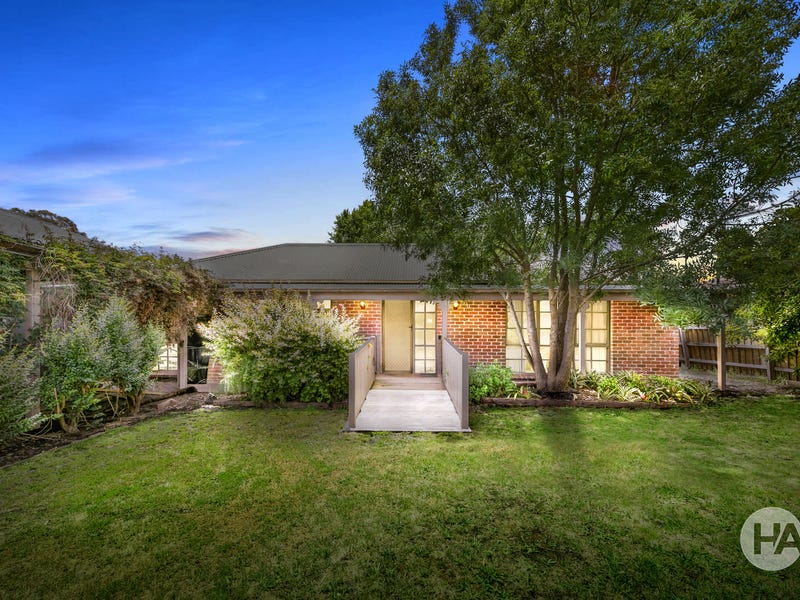 19 Baxtertooradin Road, Pearcedale, VIC 3912