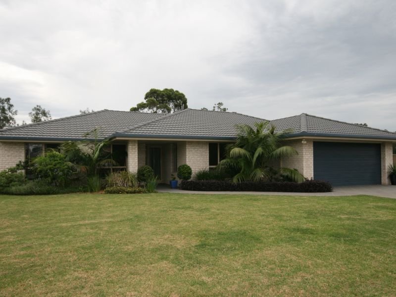 11 Tweed Place, Lake Cathie, NSW 2445