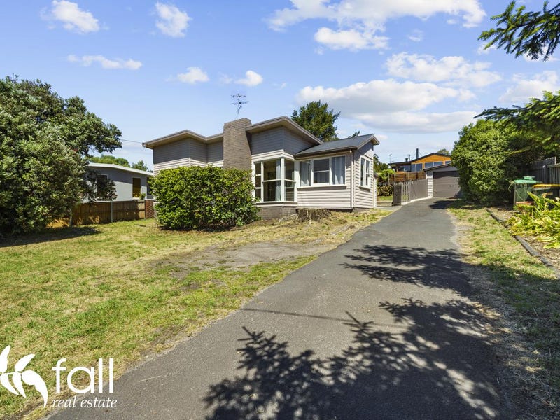 217 Roslyn Avenue, Blackmans Bay, TAS 7052