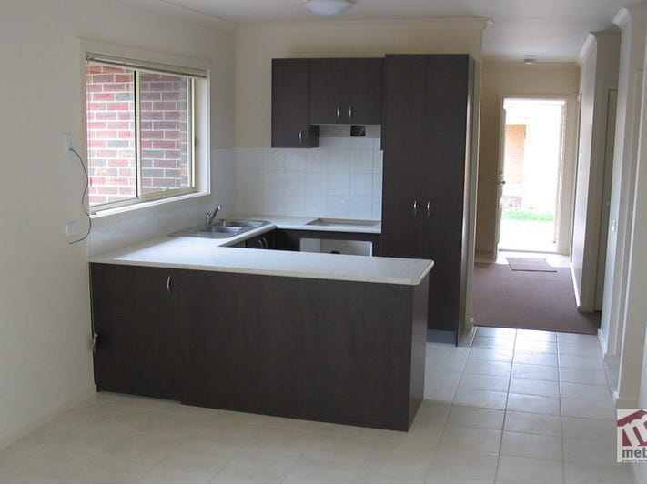 55 Mcclelland Drive, Skye, VIC 3977