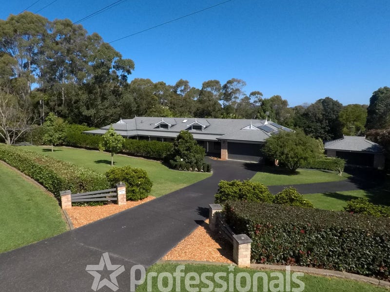 18 Panorama Cres, Forster, NSW 2428