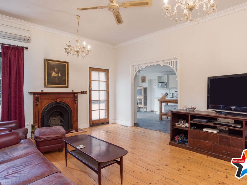 2 Irvine Street, Mount Evelyn, VIC 3796